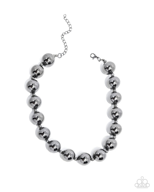 Paparazzi PREORDER Necklaces - Flattery Will Get You Everywhere - Black