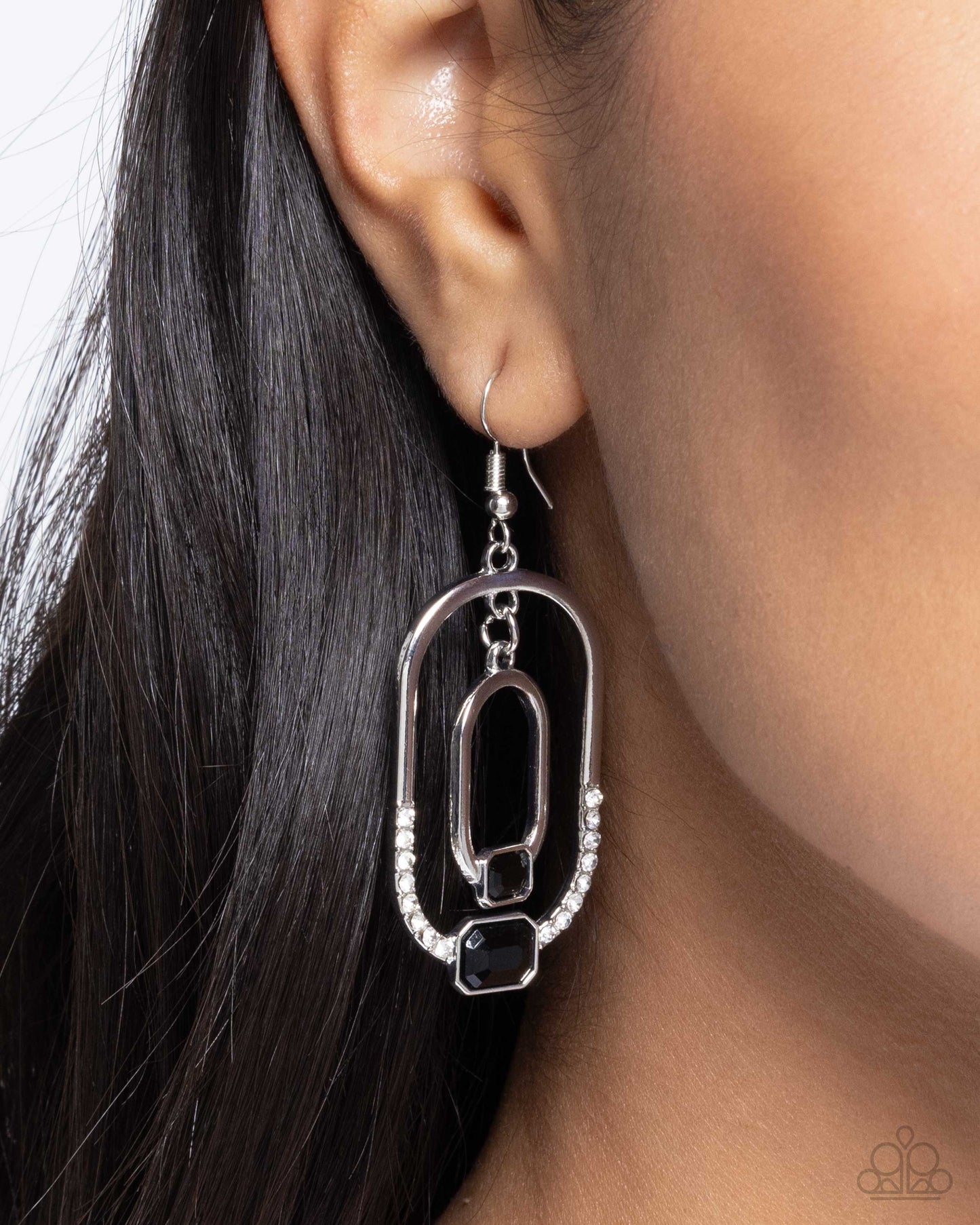 Paparazzi PREORDER Earrings - Matching Magic - Black