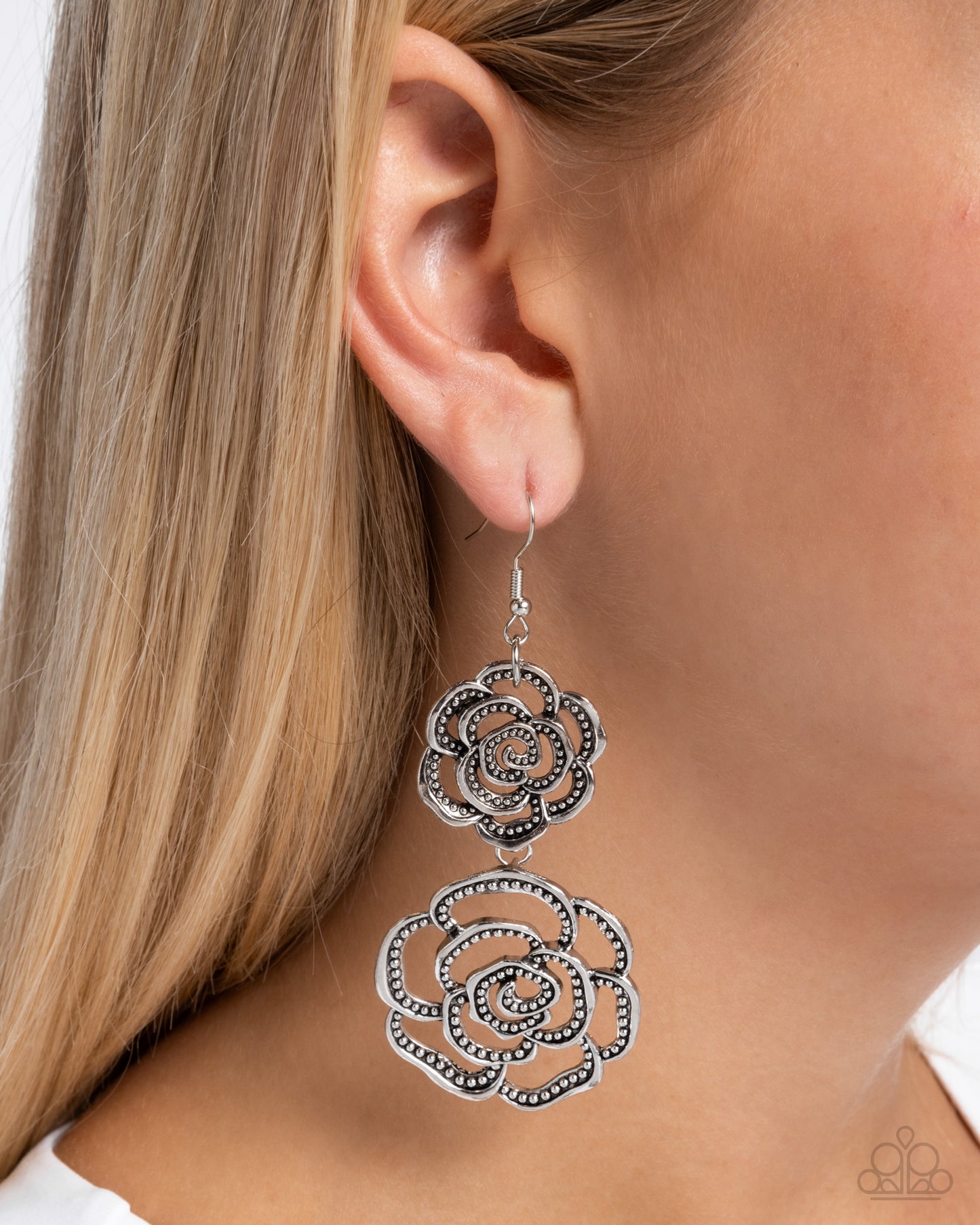 Paparazzi PREORDER Earrings - Reminiscent Rosette - Silver