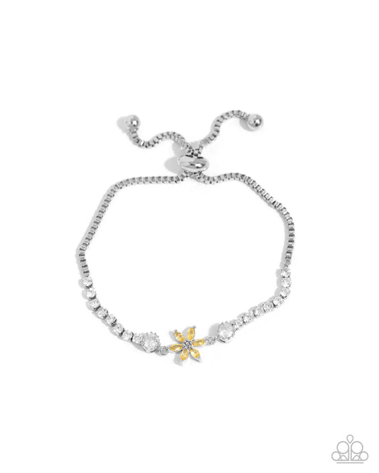 Paparazzi PREORDER Bracelets - Dainty Delivery - Yellow