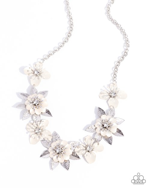 Paparazzi PREORDER Necklaces - Springtime Song - White