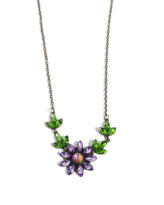 Paparazzi Necklaces - Blossoming Baseline - Brass