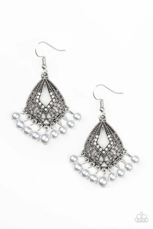 Paparazzi Earrings - Gracefully Gatsby - Silver