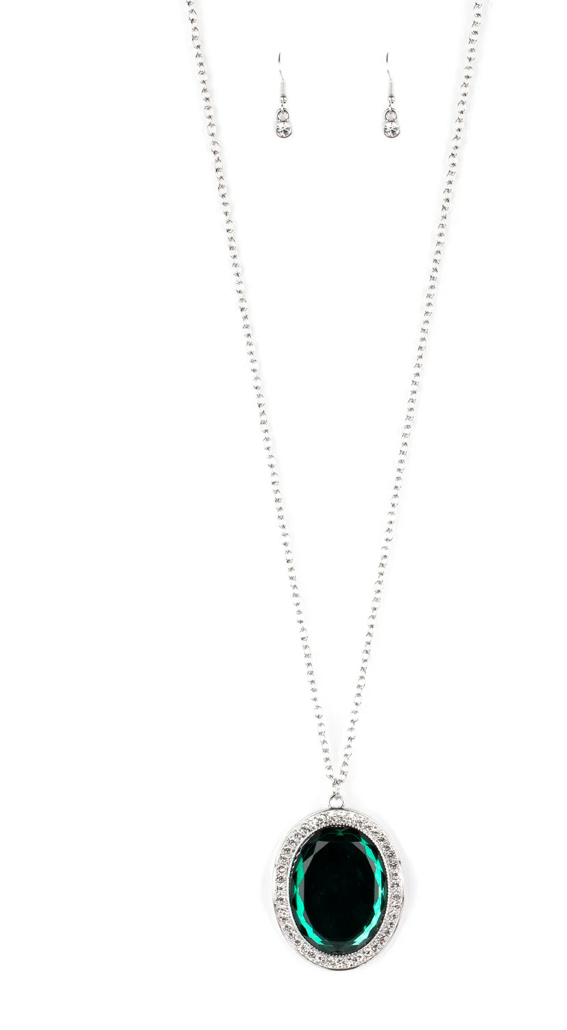 Paparazzi Necklaces - Reign Them In - Green