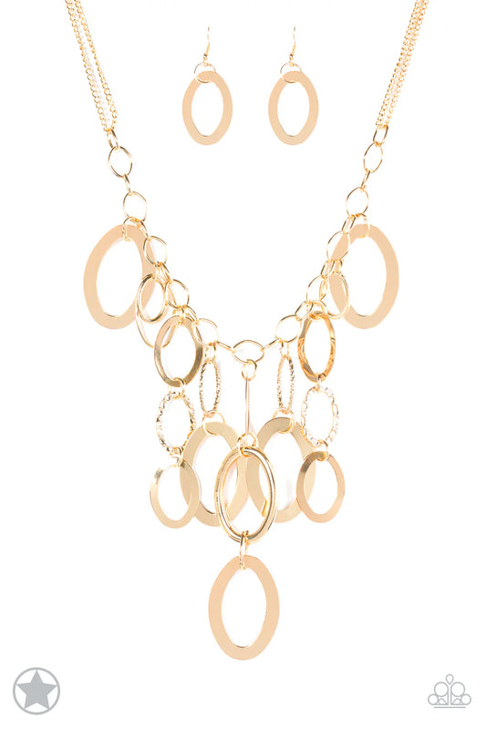 Paparazzi Blockbuster Necklaces - A Golden Spell - Gold