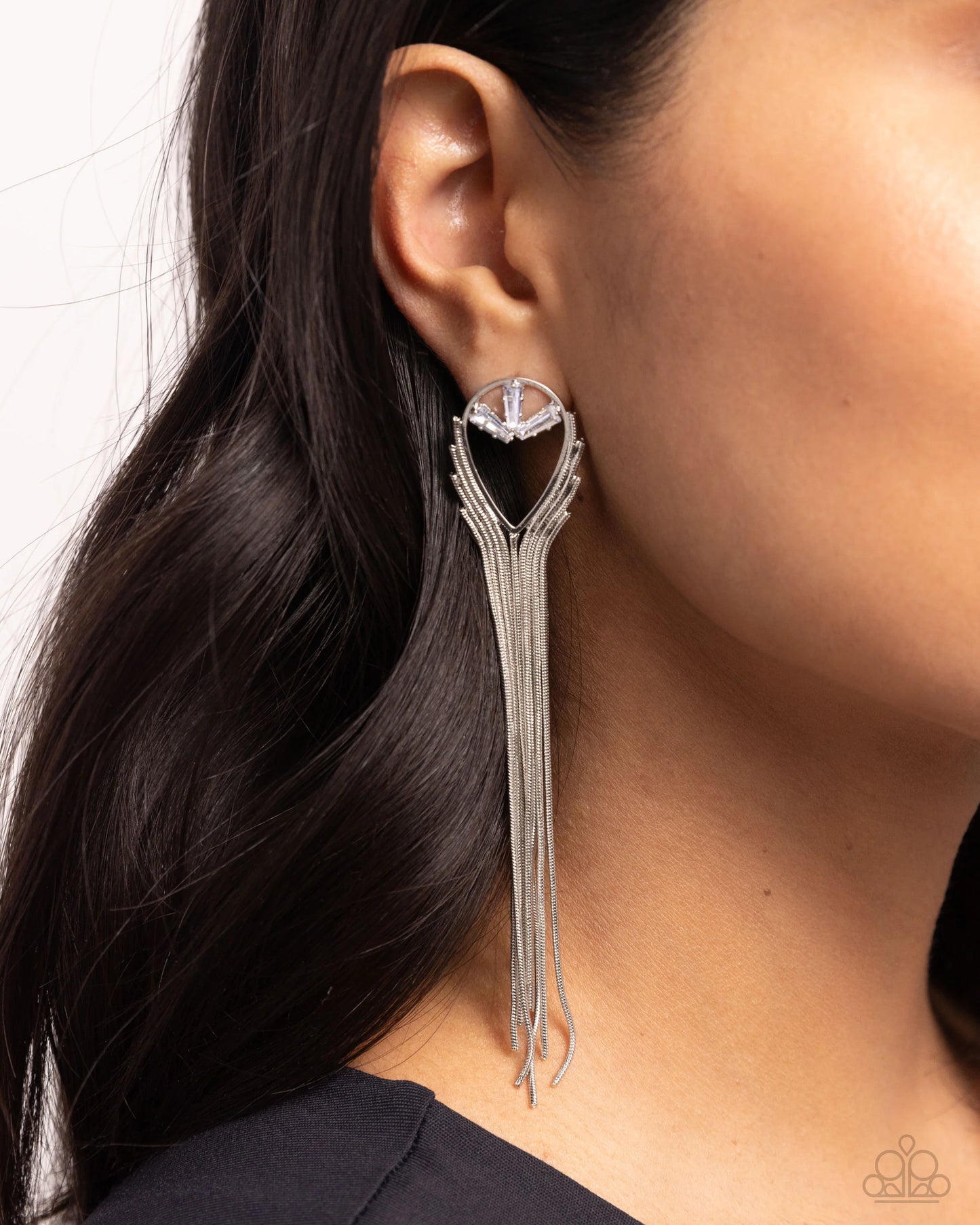 Paparazzi Earrings - Elongated Effervescence - White