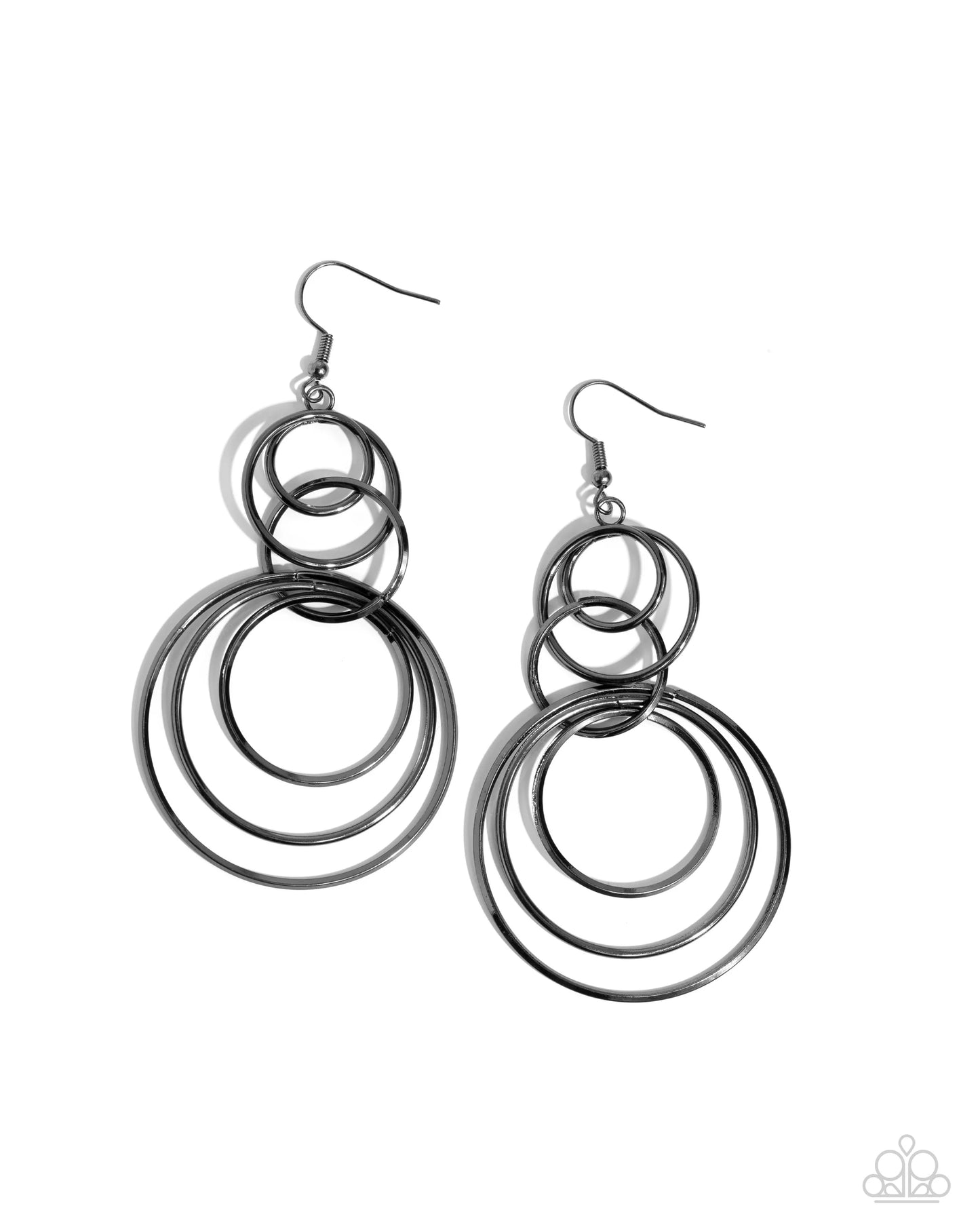 Paparazzi Earrings - Disorienting Demure - Black