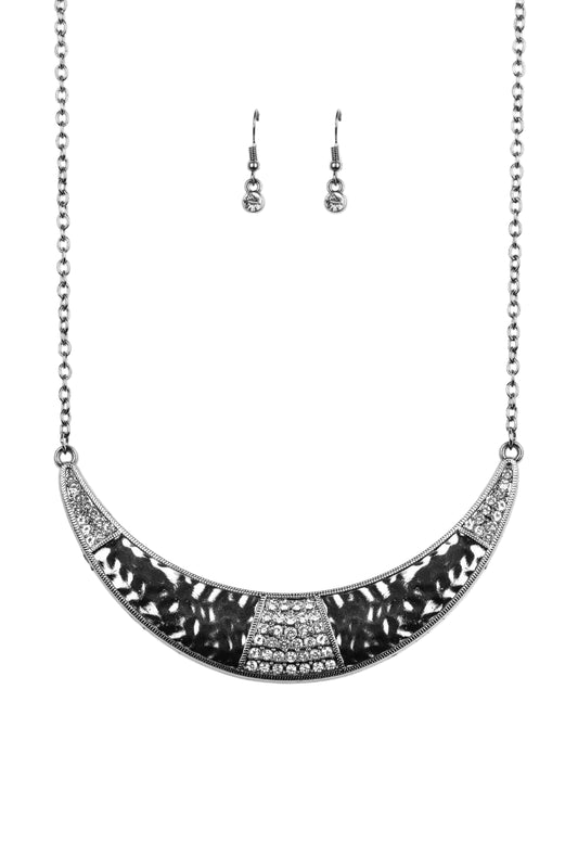 Paparazzi Necklaces - Stardust - Black