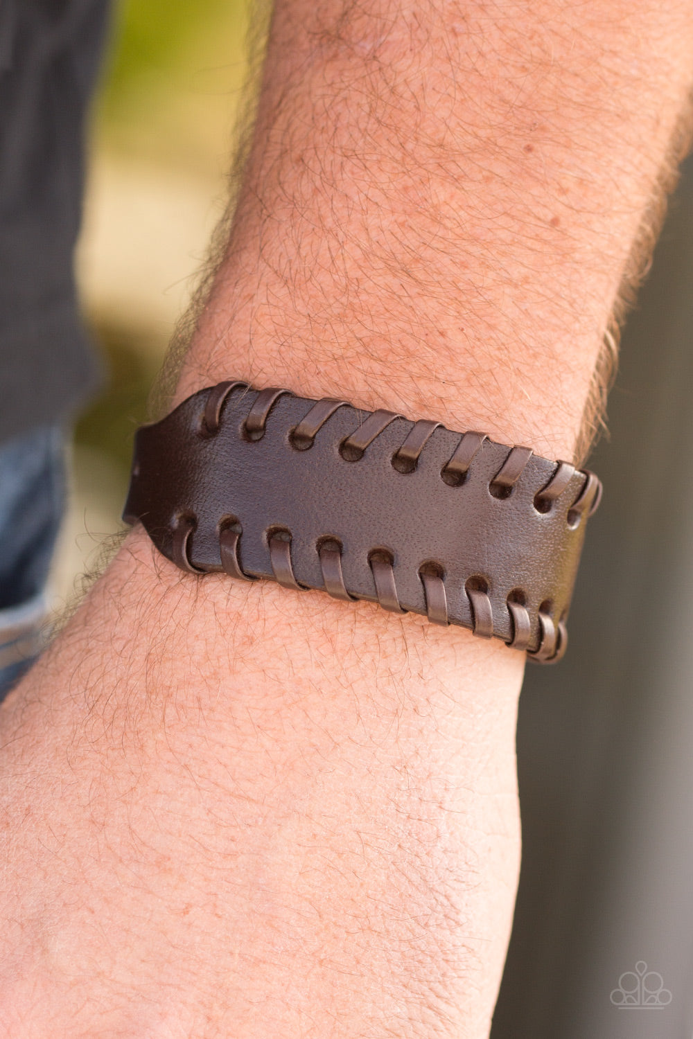 Paparazzi Urban Collection bracelet - Rugged Roadways - Brown