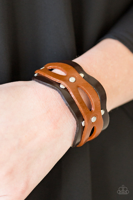 Paparazzi Urban Collection bracelet - SPURS Of The Moment - Brown