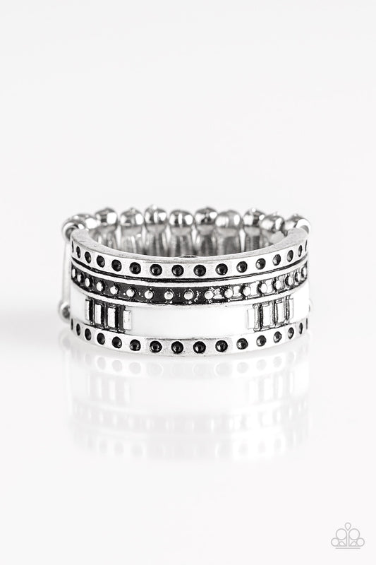 Paparazzi ring - Super Summer - White
