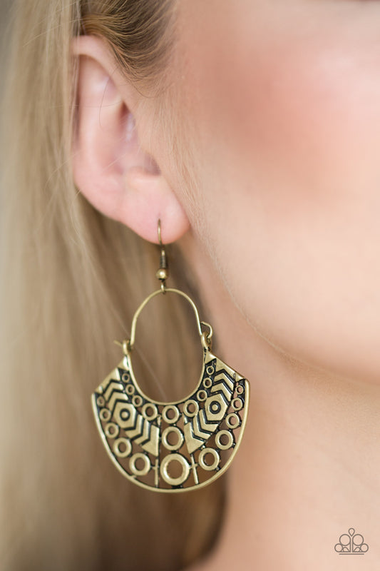 Paparazzi earring - Indigenous Idol - Brass