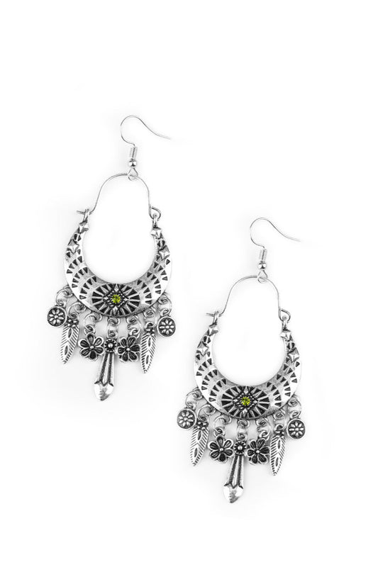 Paparazzi Earrings - Nature Escape - Green