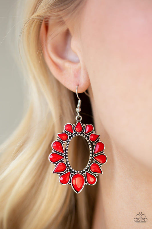 Paparazzi earring - Fashionista Flavor - Red