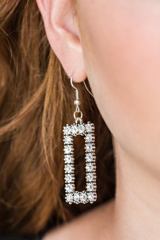 Paparazzi earring - Mirror, Mirror - White