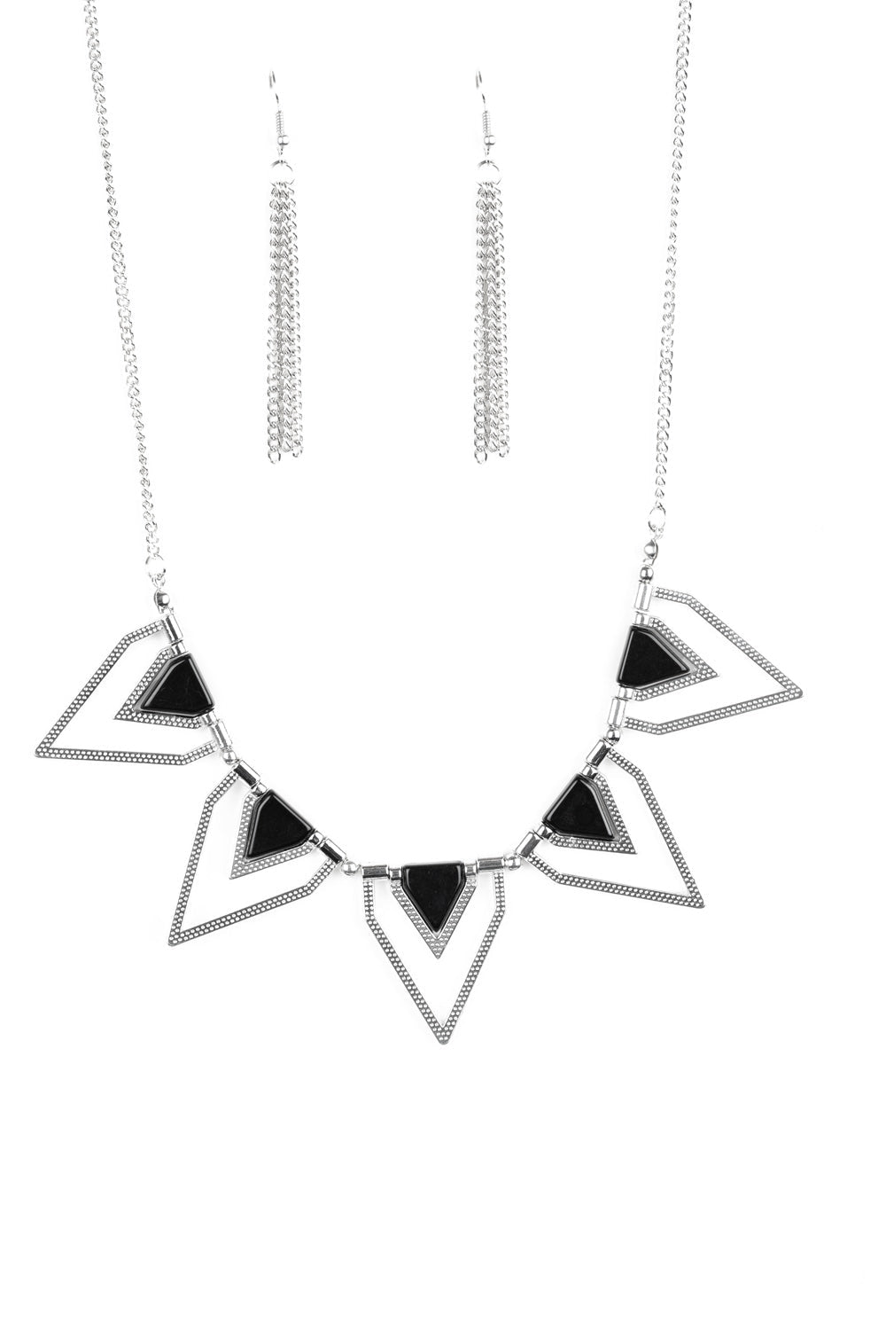 Paparazzi Necklaces - The Pack Leader - Black