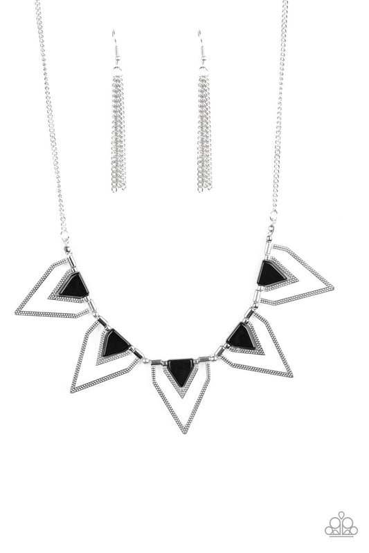 Paparazzi Necklaces - The Pack Leader - Black