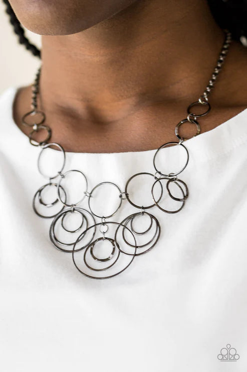 Paparazzi Necklaces - Break the Cycle - Black