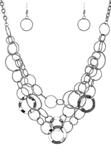 Paparazzi Necklaces - Mail Street Mechanics - Black