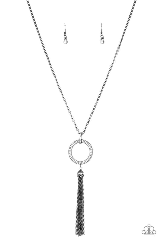 Paparazzi Necklaces - Straight To The Top - Black