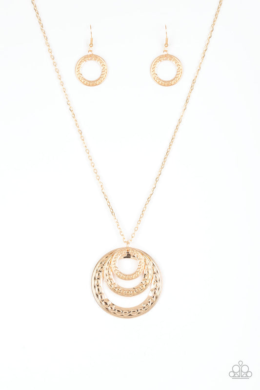 Paparazzi Necklaces - Savagely She-Wolf - Gold