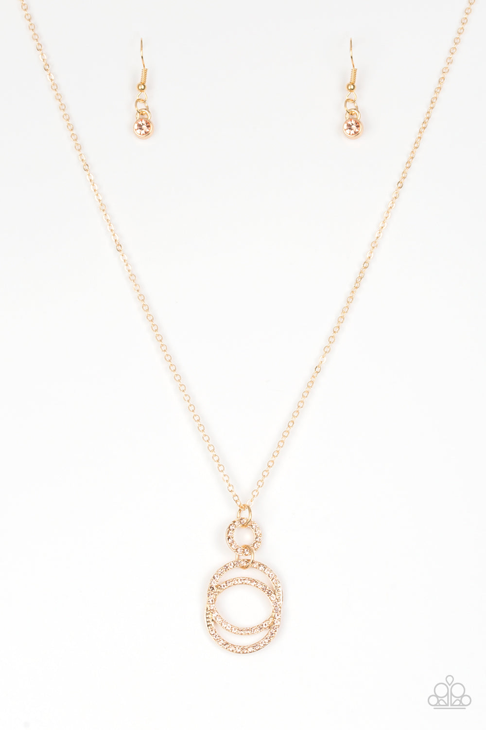 Paparazzi Necklaces - Timeless Trio - Gold