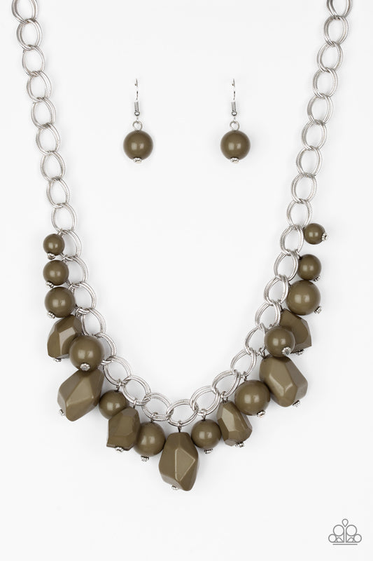 Paparazzi Necklaces - Gorgeously Globetrotter - Green