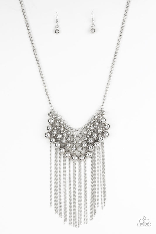 Paparazzi Necklaces - DIVA-de and Rule - Silver