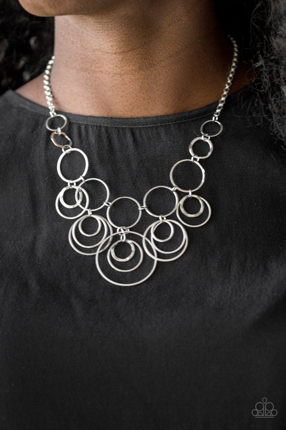 Paparazzi Necklaces - Break the Cycle - Silver