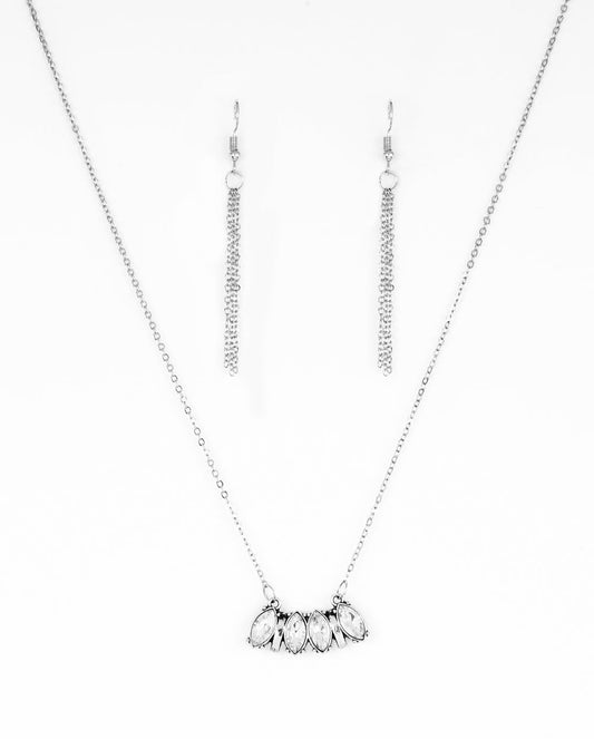Paparazzi Necklaces - Deco Decadence - White