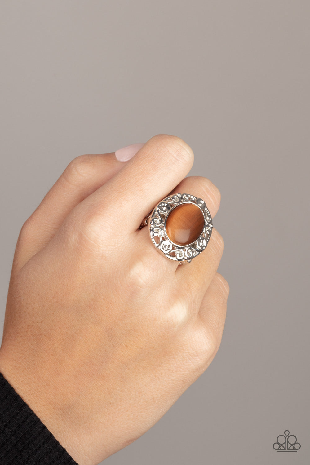 Paparazzi Rings - Moonlight Marigold - Brown