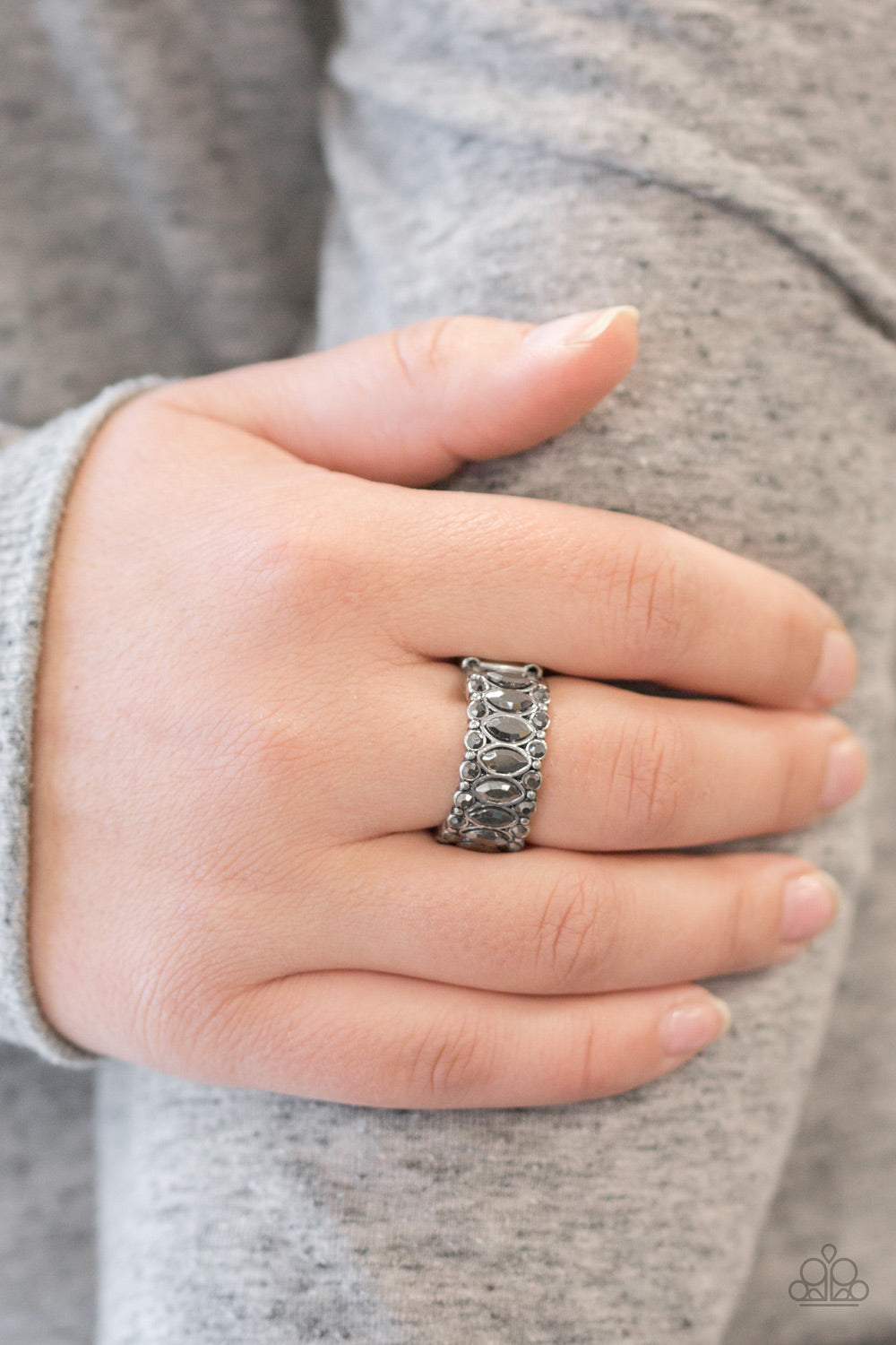 Paparazzi Rings - Radical Riches - Silver