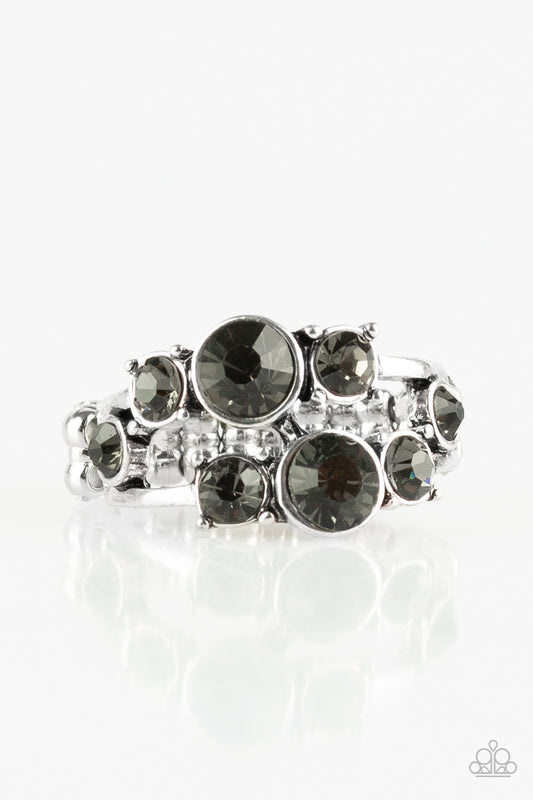 Paparazzi ring - Interstellar Fashion - Silver
