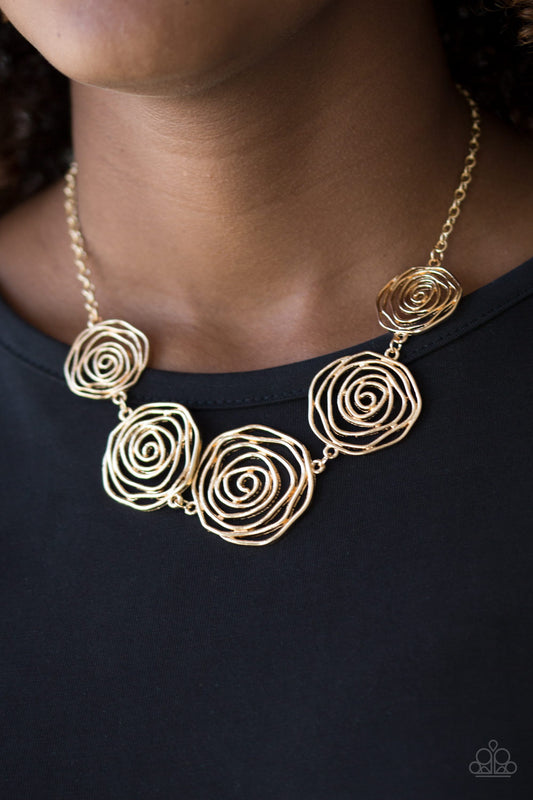 Paparazzi Necklaces - Rosy Rosette - Gold
