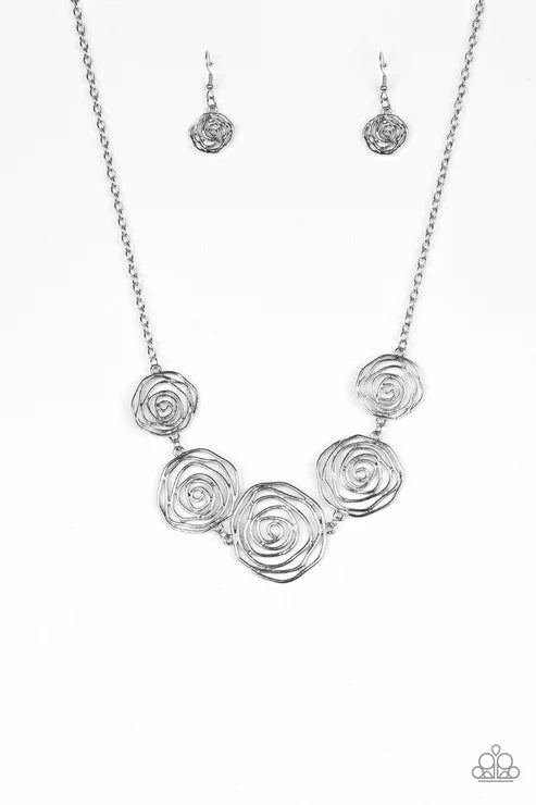 Paparazzi Necklaces - Rosy Rosette - Silver