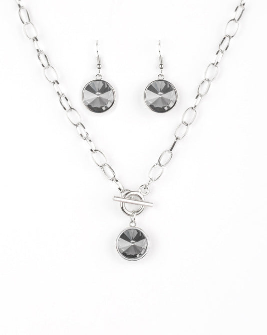 Paparazzi Necklaces - She Sparkles On - Silver