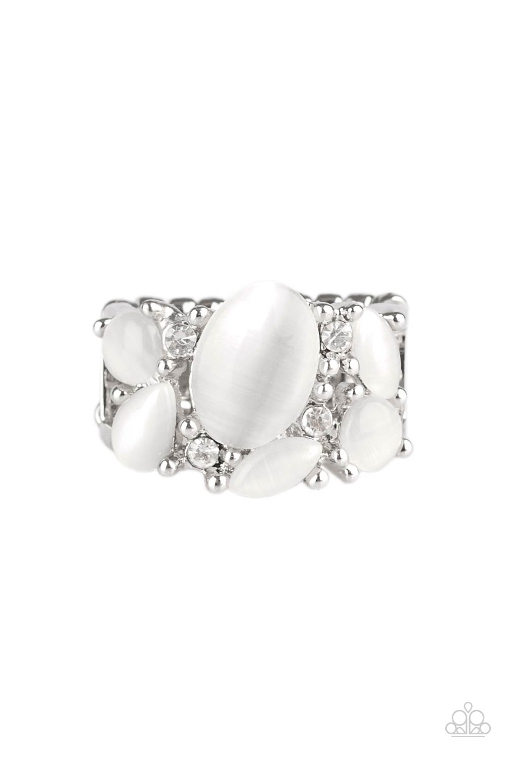 Paparazzi Rings - Modern Moonwalk - White