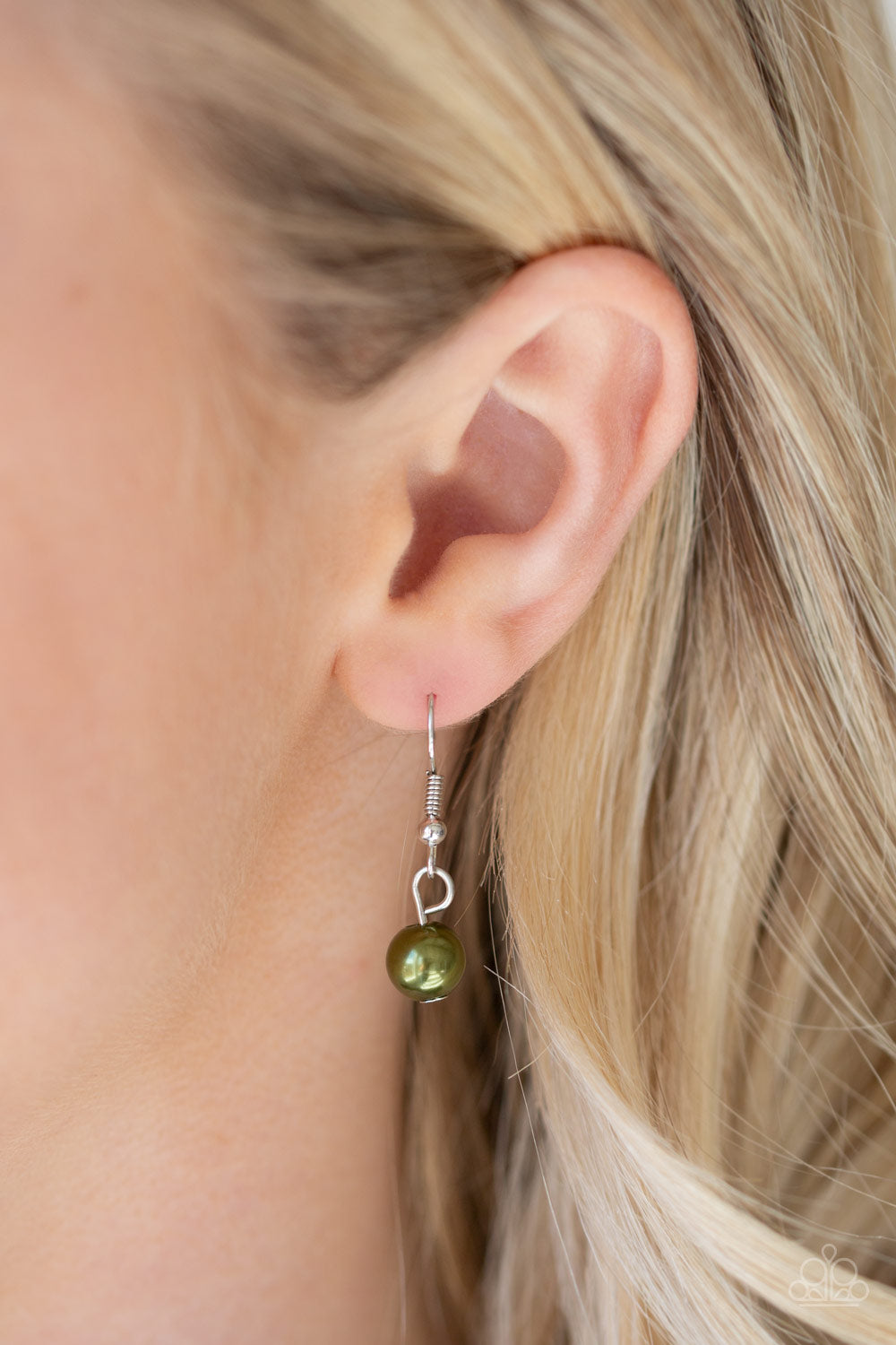 Paparazzi Necklaces - High Heels and Hustle - Green