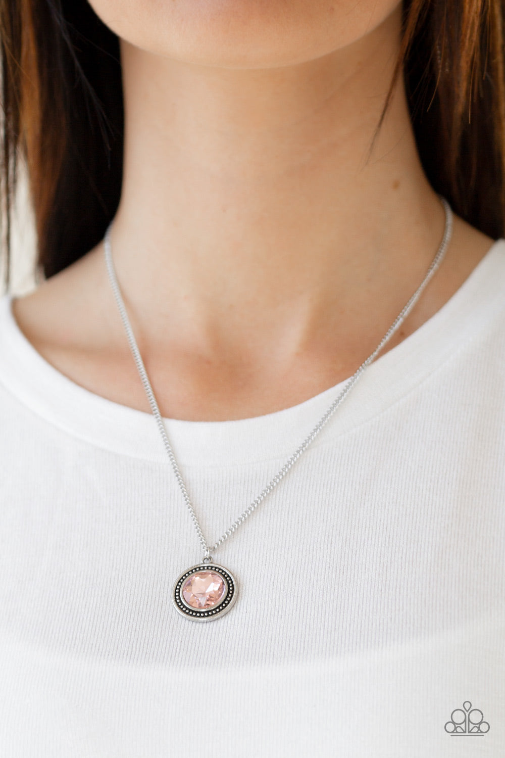 Paparazzi Necklaces - Mega Money - Pink