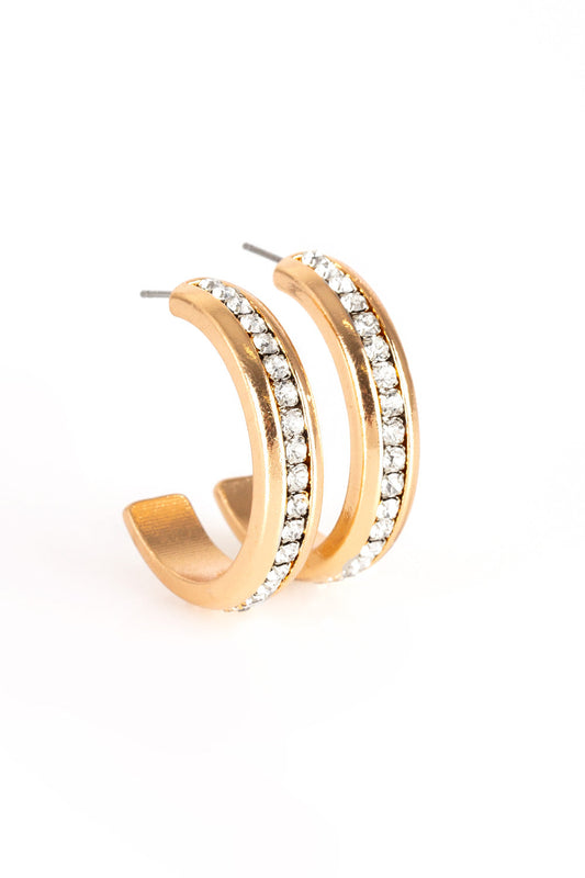 Paparazzi Earrings - 5th Avenue Fashionista - Gold