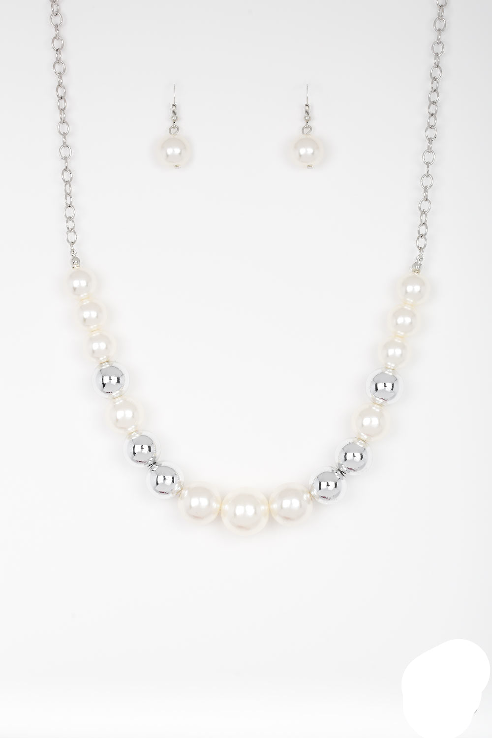 Paparazzi Necklaces - Take Note - White