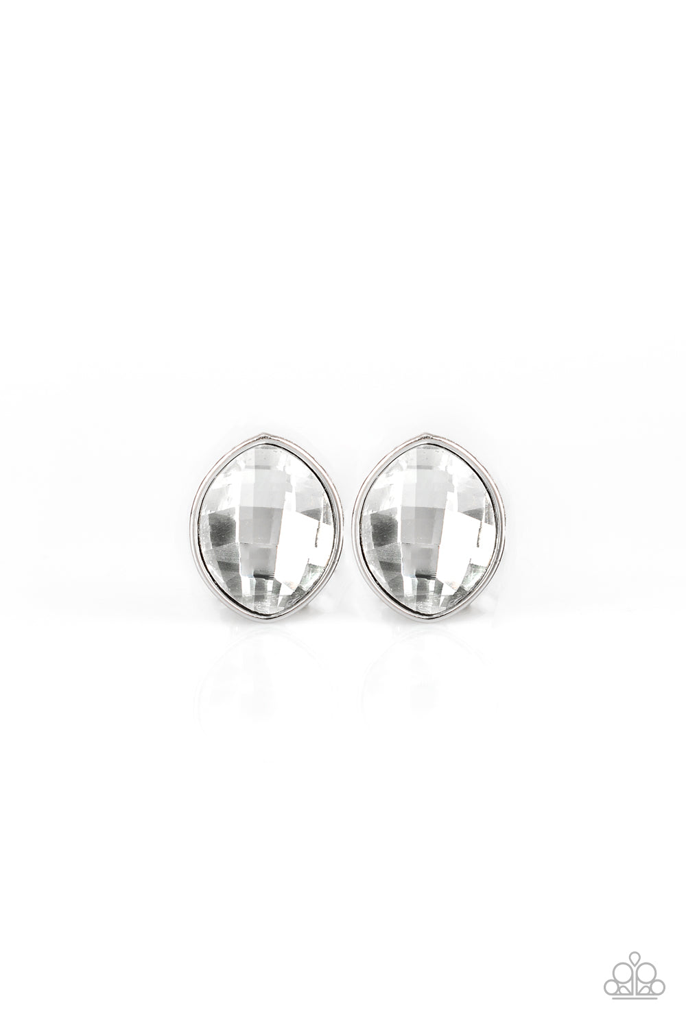 Paparazzi Earrings - Movie Star Sparkle - White