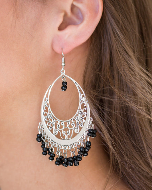 Paparazzi Earrings - Malibu Mamba - Black