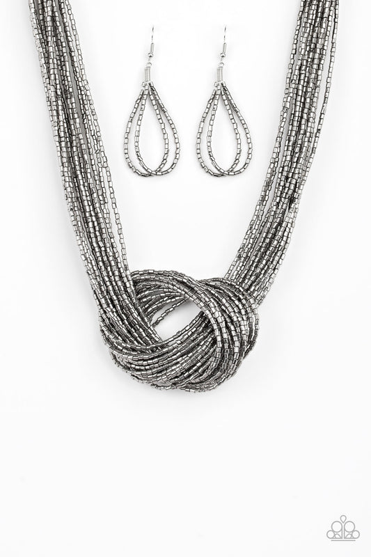 Paparazzi Necklaces - Knotted Knockout - Black