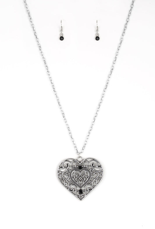 Paparazzi Necklaces - Classic Casanova - Black