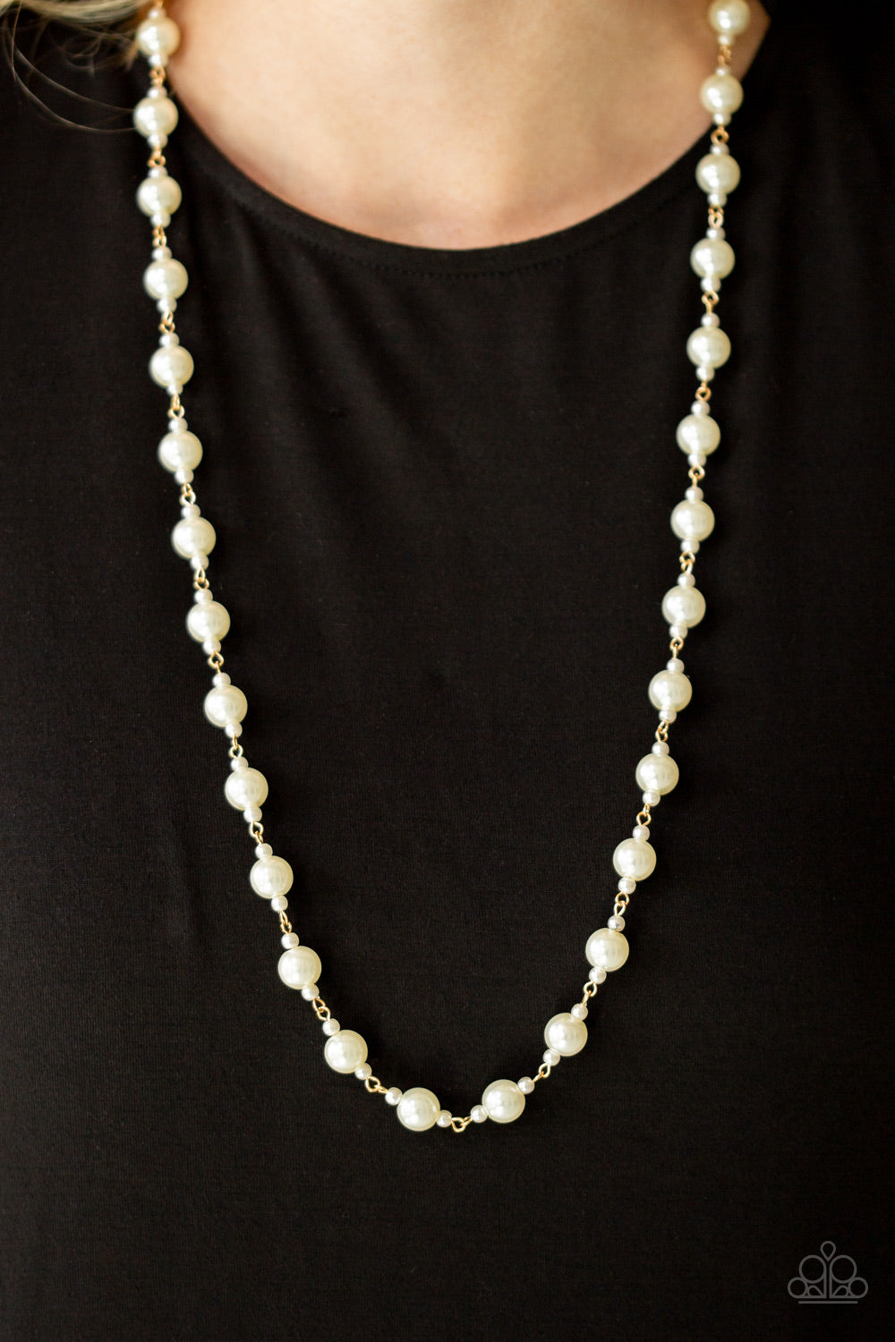 Paparazzi Necklaces - Behind The Scenes - Gold