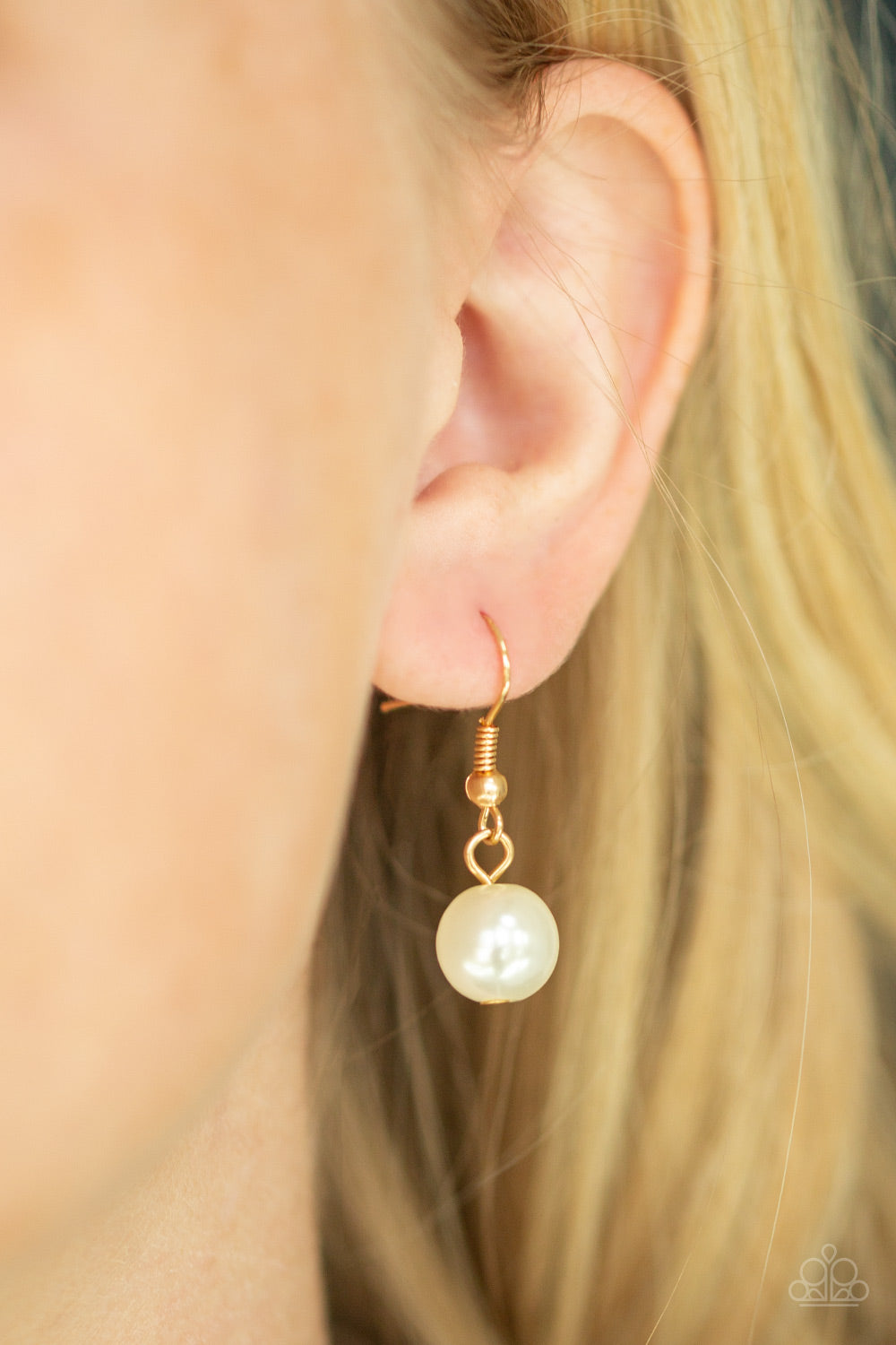 Paparazzi Necklaces - Behind The Scenes - Gold