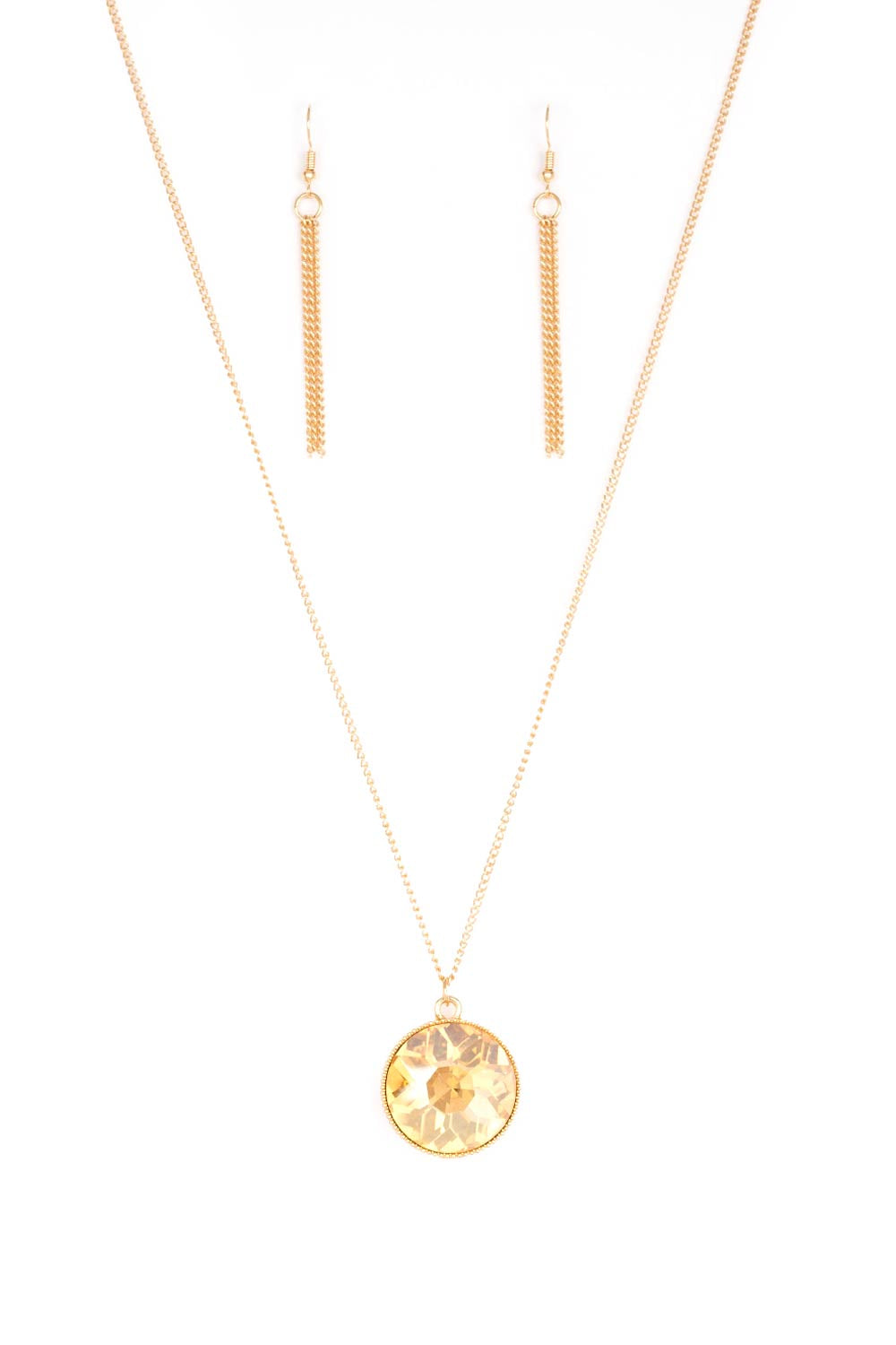 Paparazzi Necklaces - Dauntless Diva - Gold
