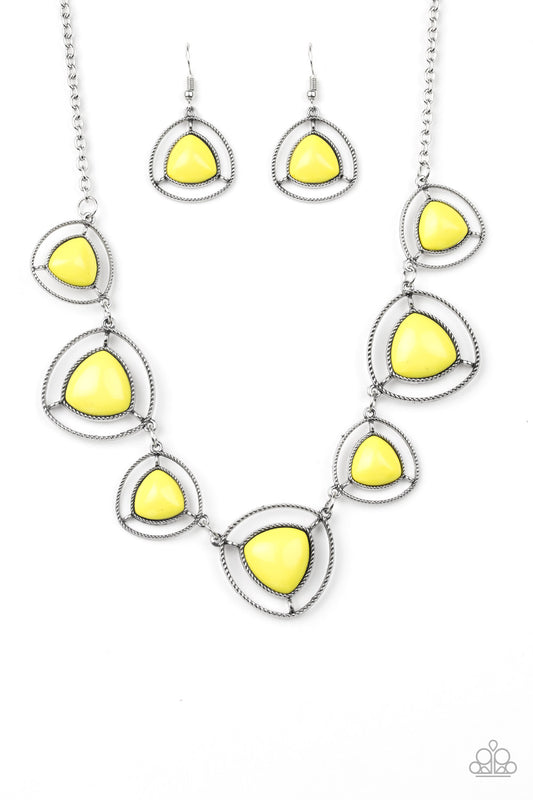 Paparazzi Necklaces - Make A Point - Yellow