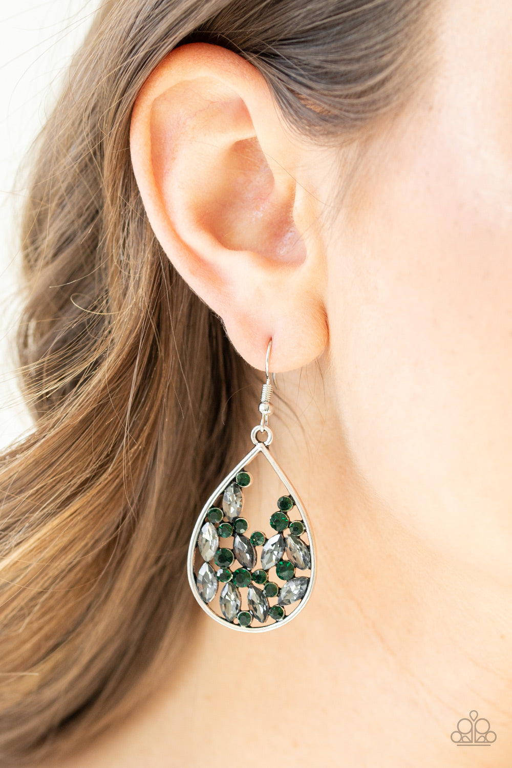Paparazzi Earrings - Cash or Crystal? - Green